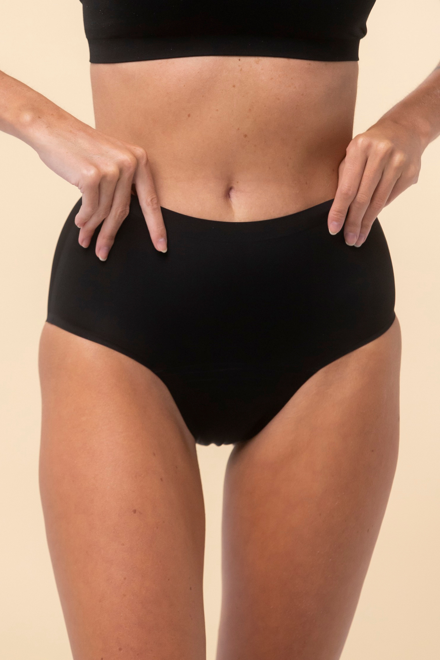 Lot de 5 Culottes menstruelles NORA - BLACK ONYX